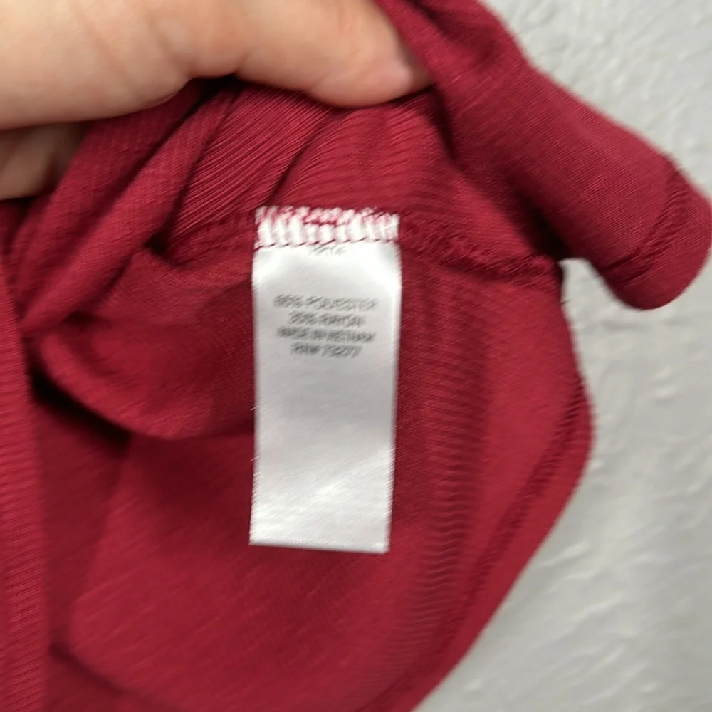SO Rusty Red Ribbed Mock Neck Tank Top Women's Size Medium - Picture 5 of 6